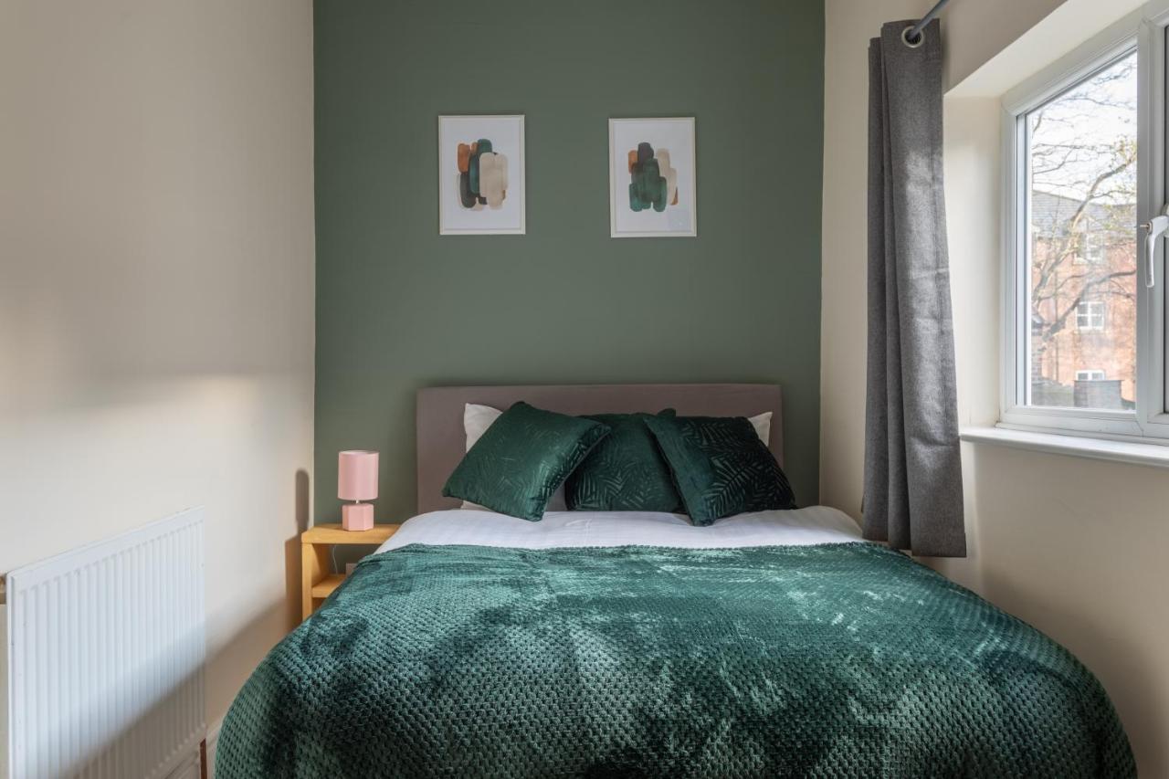 Milton Stays - Cosy 2 Bed House, 15 Min Walk To York City Center, For Up To 6 - With Period Features, Fireplace, Superfast Wi-Fi, Private Garden, Free On Street Parking Zewnętrze zdjęcie